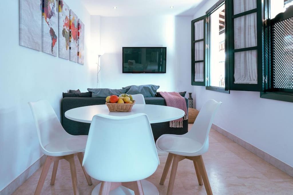Apartamento Con Encanto En Patio Sevillano المظهر الخارجي الصورة